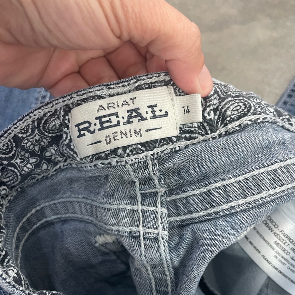 Ariat Girls Straight Leg Blue Jeans - Picture 7 of 7